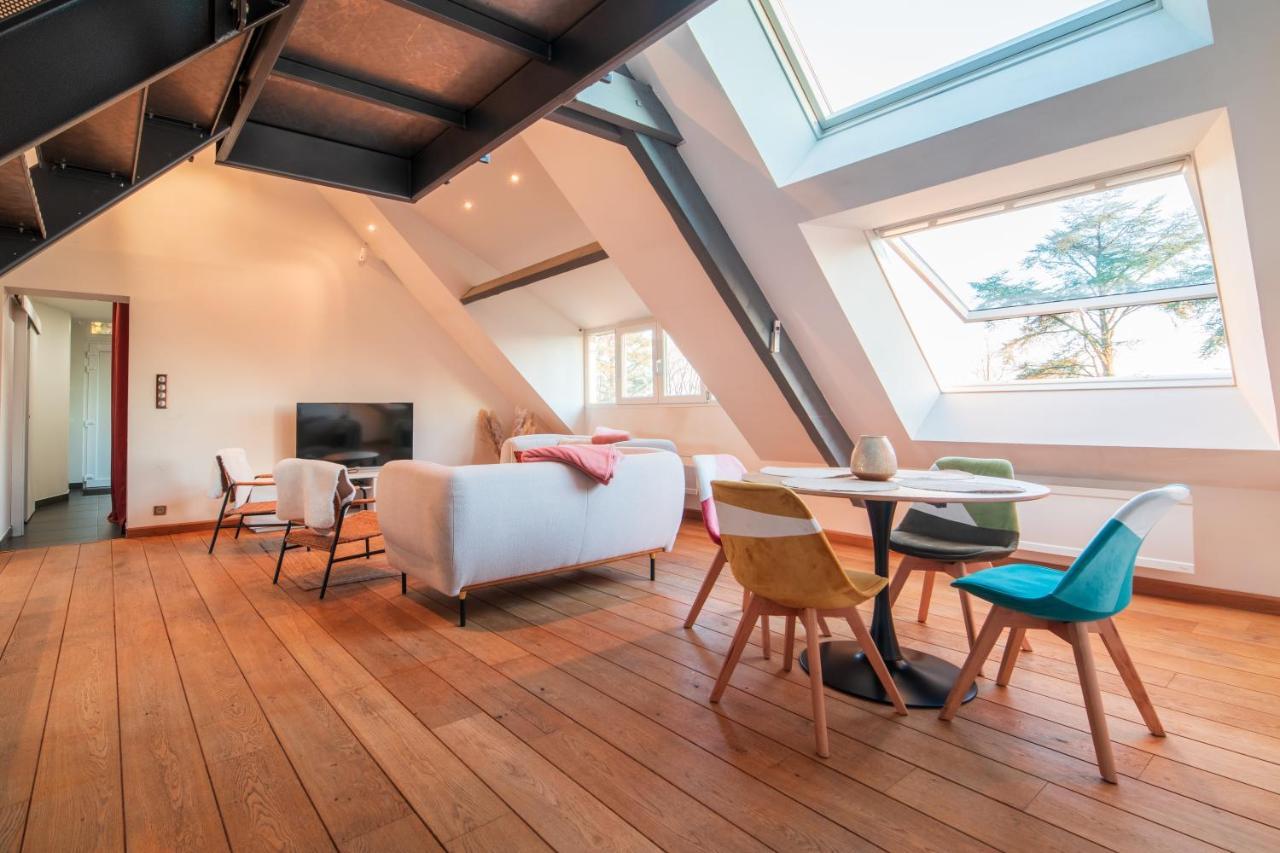Loft Les Deux Cedres Avec Vue Panoramique Apartment Charleville-Mézières Exterior foto